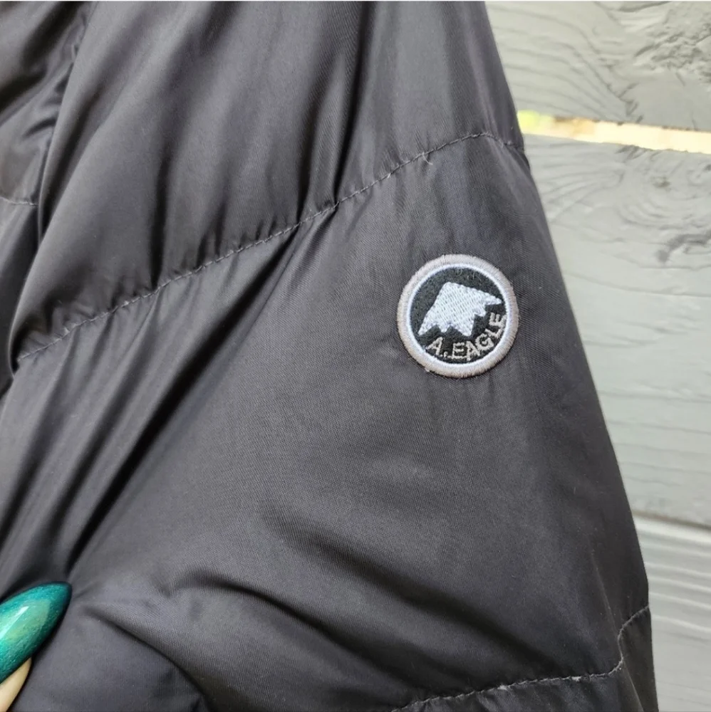 American Eagle Black Duck Down Puffer Coat Medium